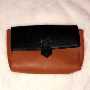 Miss Albright Clutch!